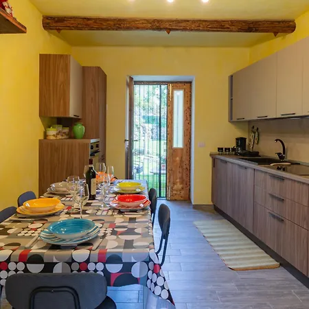 Leonardo By Interhome בית נופש Albonico